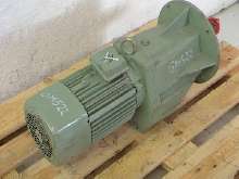 Gear motor VEM ZG4 BMRE 100 L 6 ( ZG4BMRE100L6 ) Wellendurchmesser: Ø 60 mm Flanschdurchmesser: Ø 300 mm Neu ! photo on Industry-Pilot